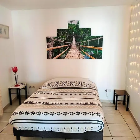 Apartment Le 109 : Calme, Terrasse, Garage Et Confort En Pleine