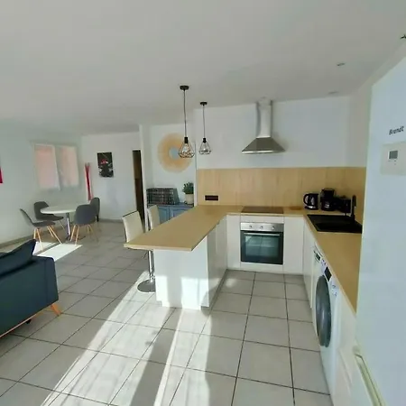 Apartment Le 109 : Calme, Terrasse, Garage Et Confort En Pleine